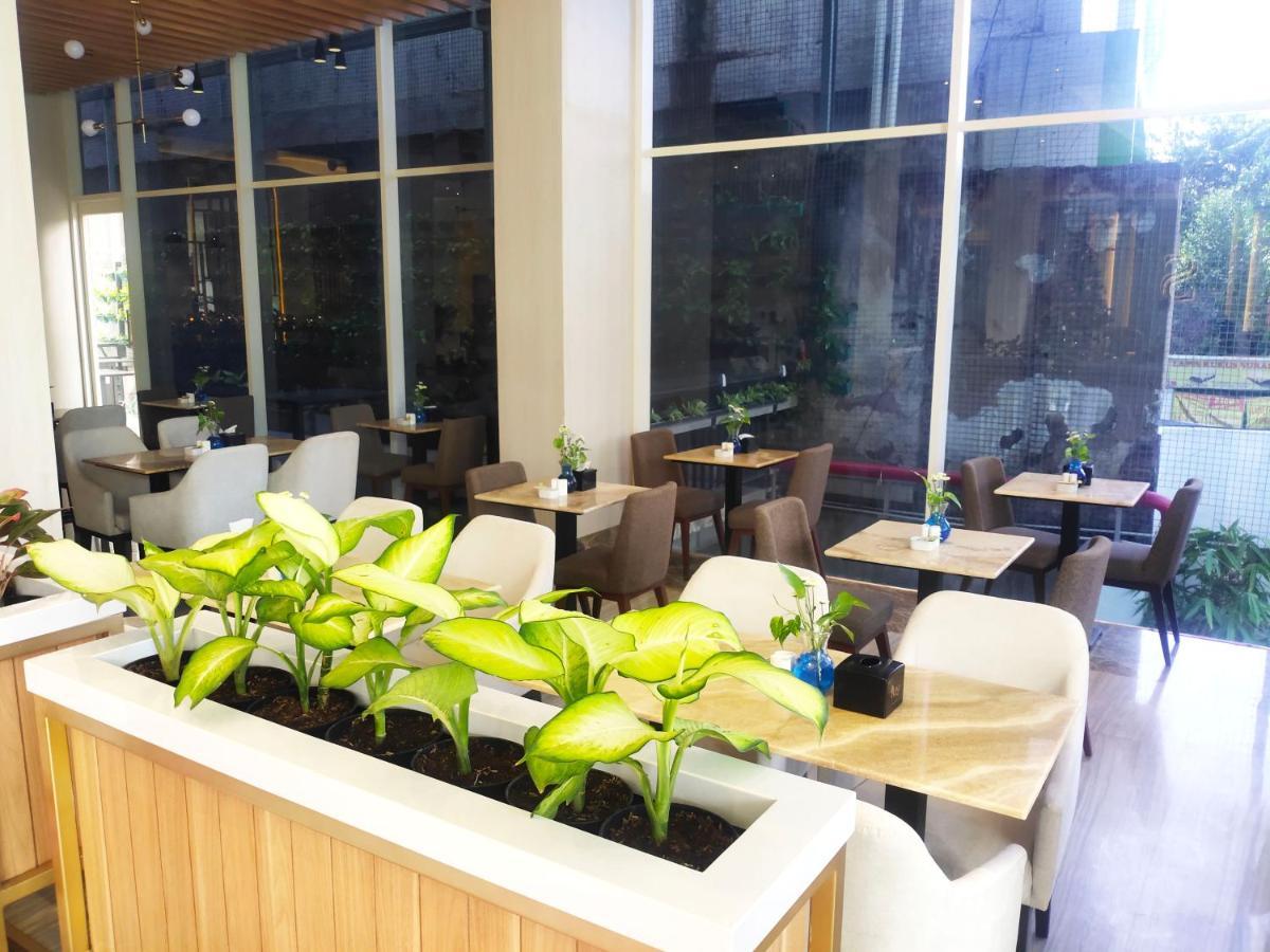 Surabaya River View Hotel 外观 照片