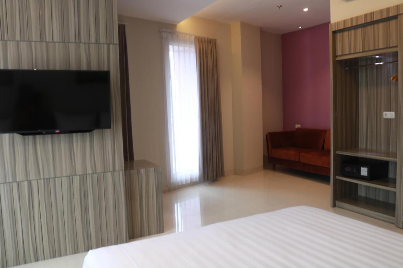 Surabaya River View Hotel 外观 照片