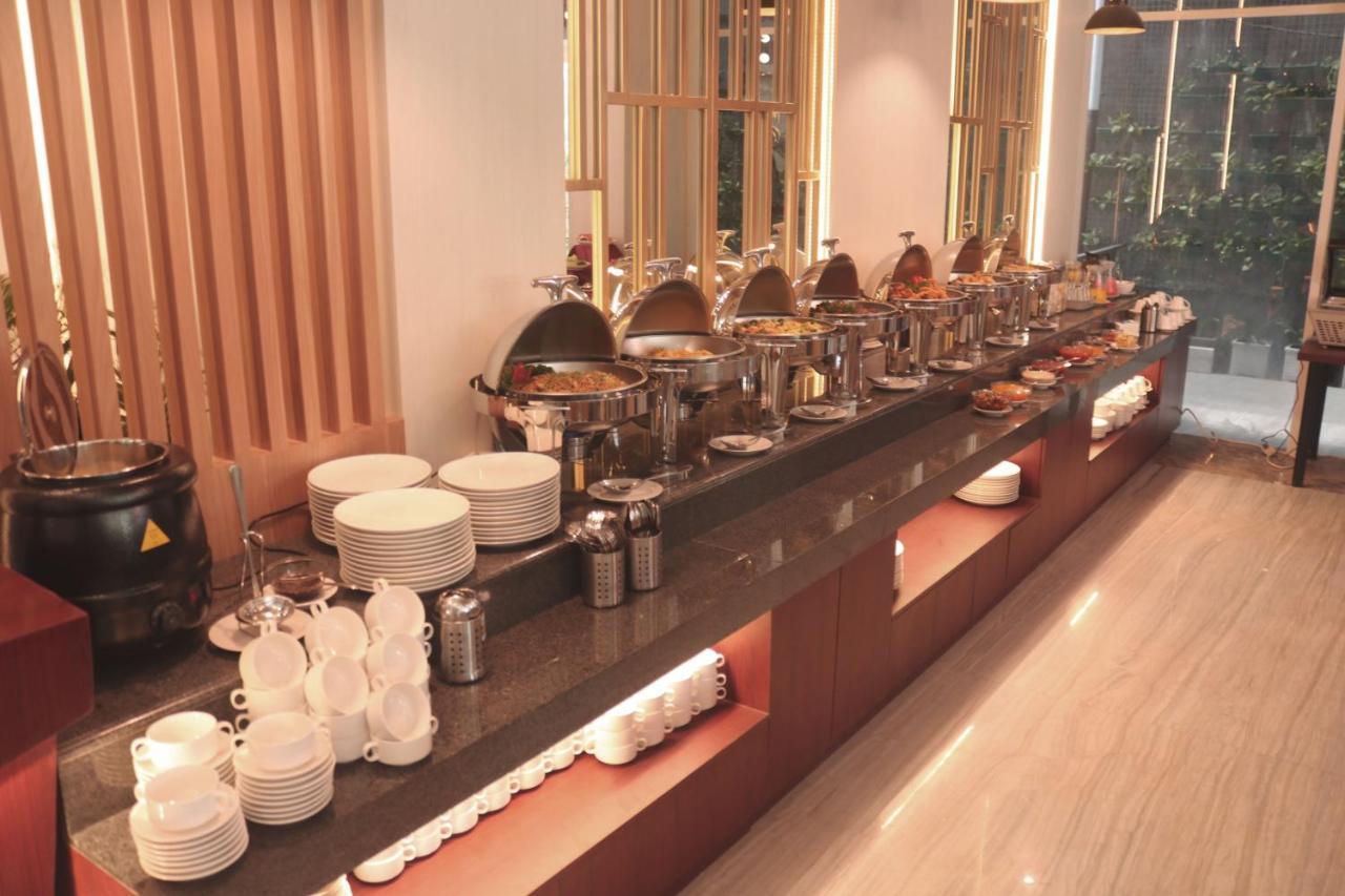 Surabaya River View Hotel 外观 照片