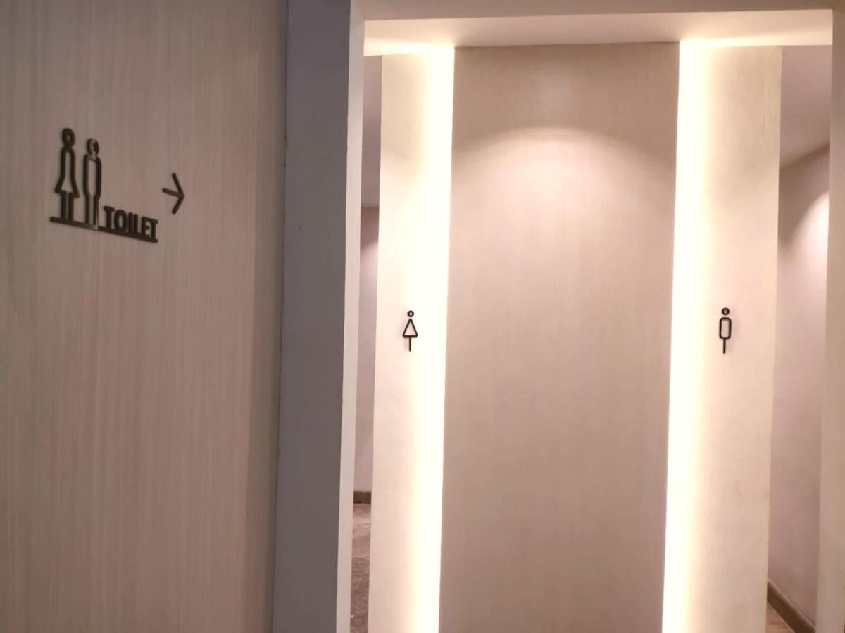 Surabaya River View Hotel 外观 照片